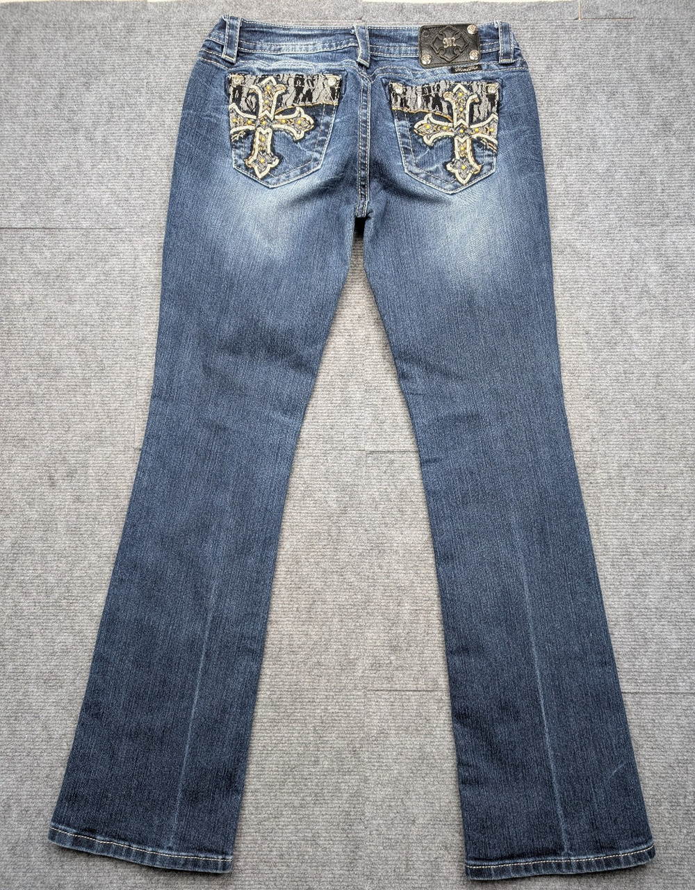 Miss Me Jeans Womens 30x34 Boot Cut Flap Pocked Bedazzled Y2K Blue Cross Western